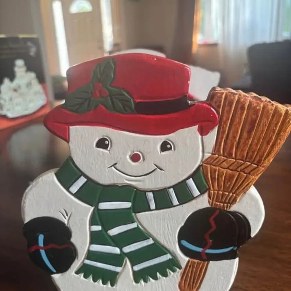 Vintage Wooden Snowman Holiday Basket